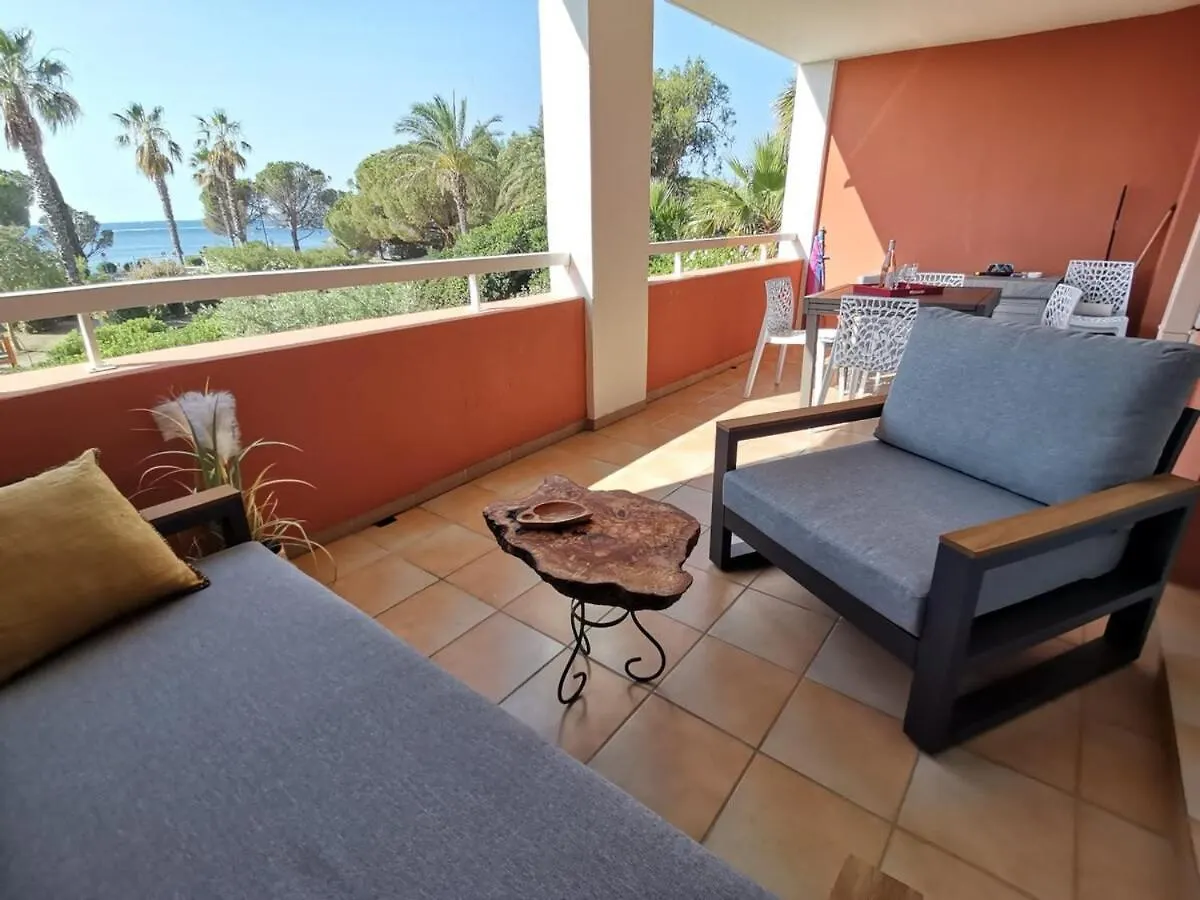 Appt 3 Etoiles - Parking - Clim - Piscine - Mer A 50M Roquebrune-sur Argens